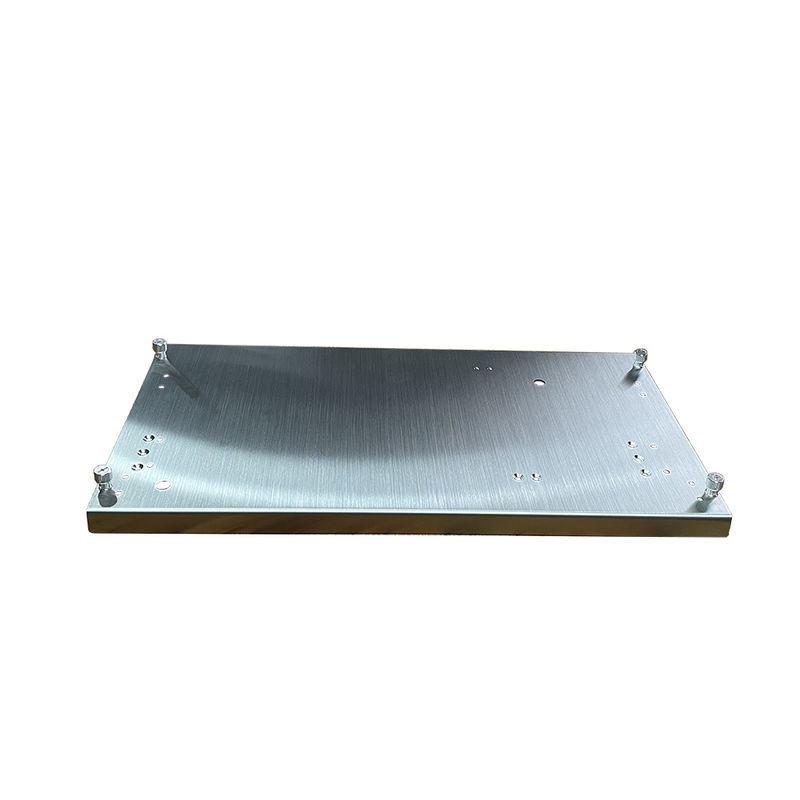 Fabricación de placas de aluminio para la fabricación de paneles de formación de redes